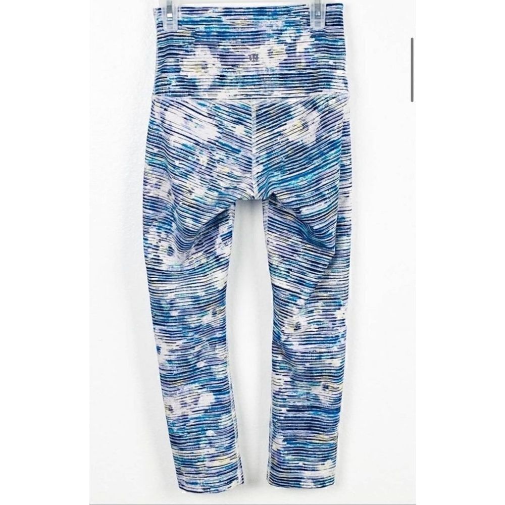 ‎Lululemon Wunder Under Crop Legging size 4